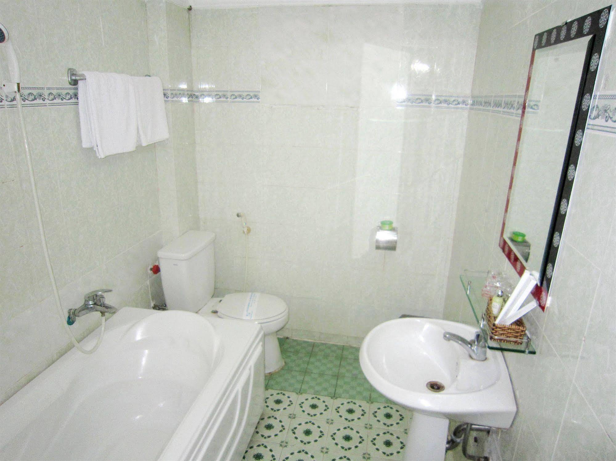 Thanh Hong Hotel Cidade de Ho Chi Minh Exterior foto